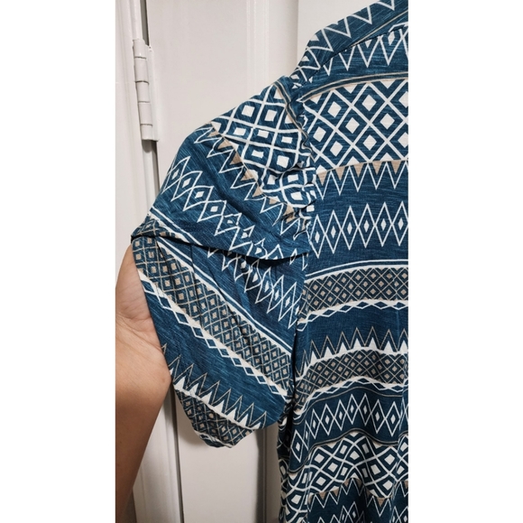 Lularoe Olive top shirt 2XL Tulip sleeve aztec teal and tan 2x NEW NWT - Picture 2 of 4
